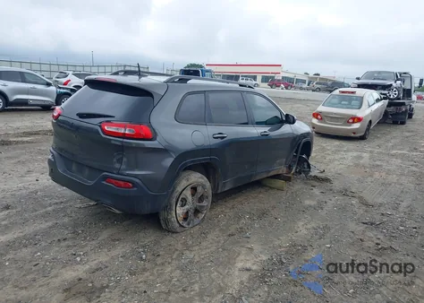 2016 Jeep Cherokee Altitude из США, поврежденный, VIN 1C4PJLCS3GW114379